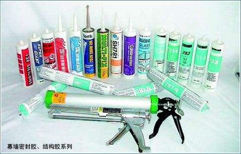 ��ɽ�ṹ��